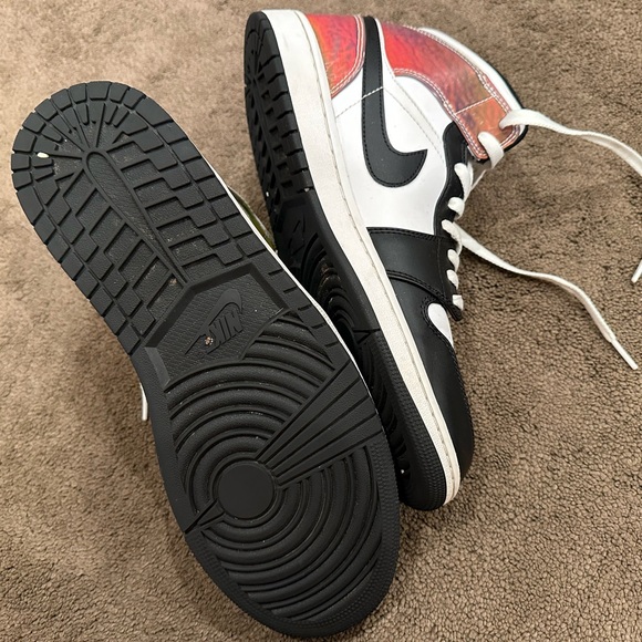 Nike Jordan 1’s size 10.5 US - Picture 8 of 8